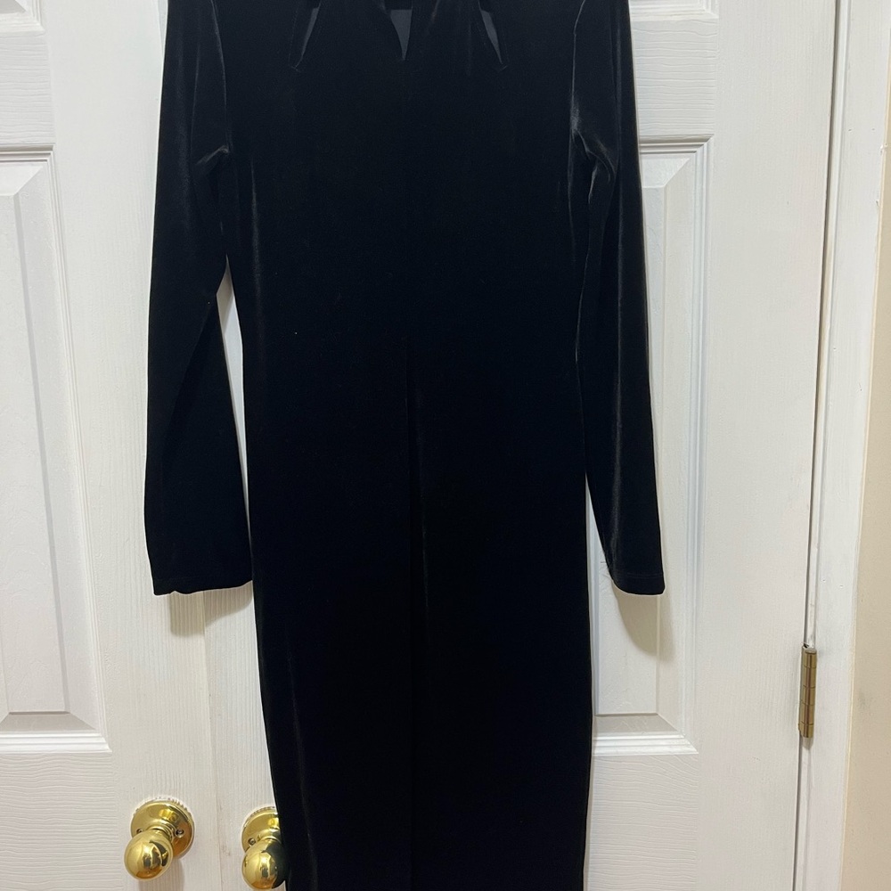 Elegant Black Velvet Dress